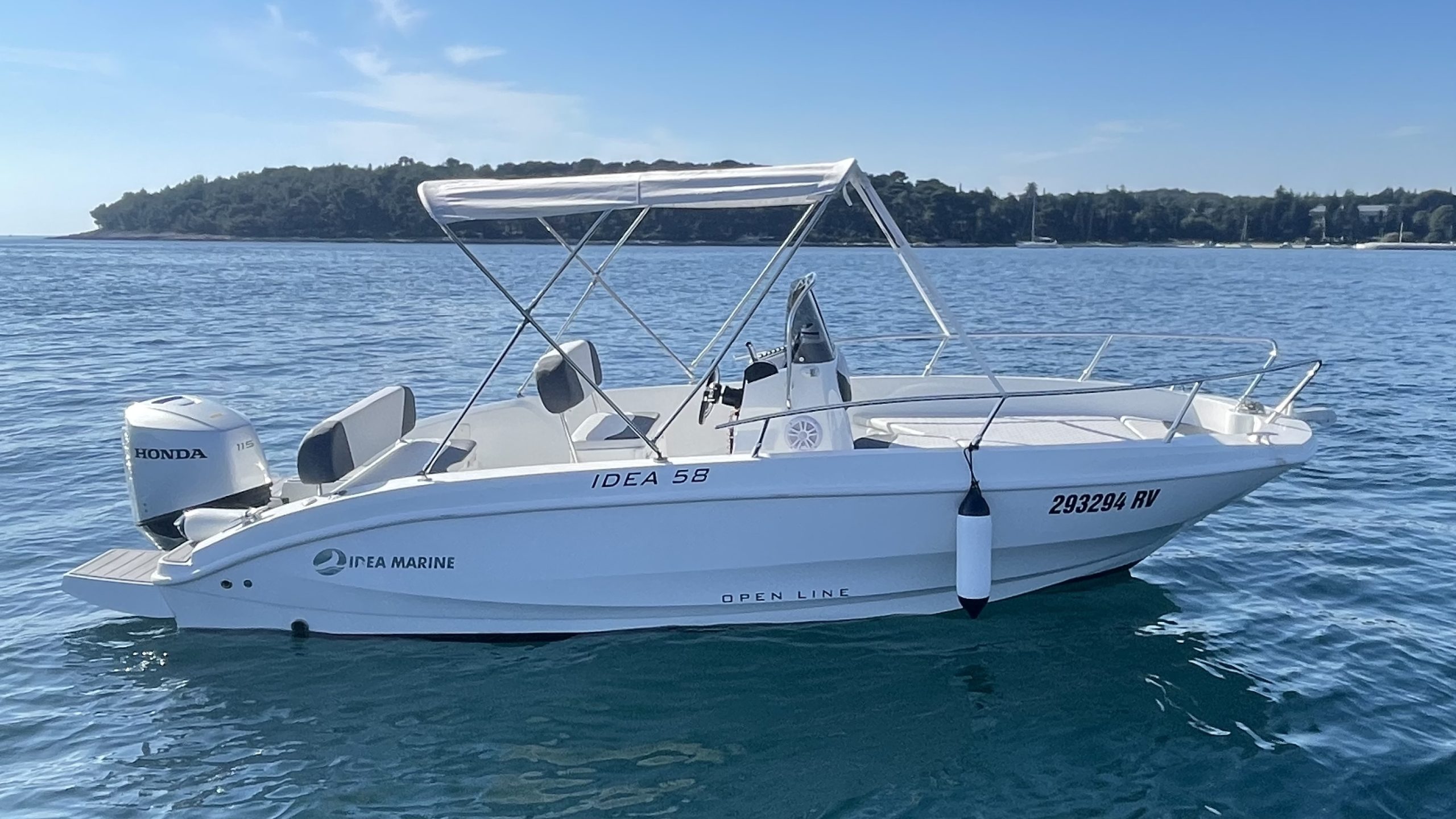A side view of the Idea 51 with 115 hp